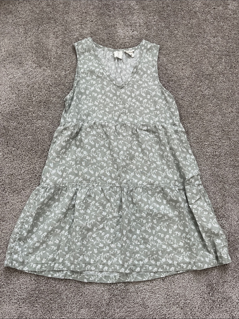 Sleeveless Tiered 100% Linen V-Neck Floral Sundress in Sage Green